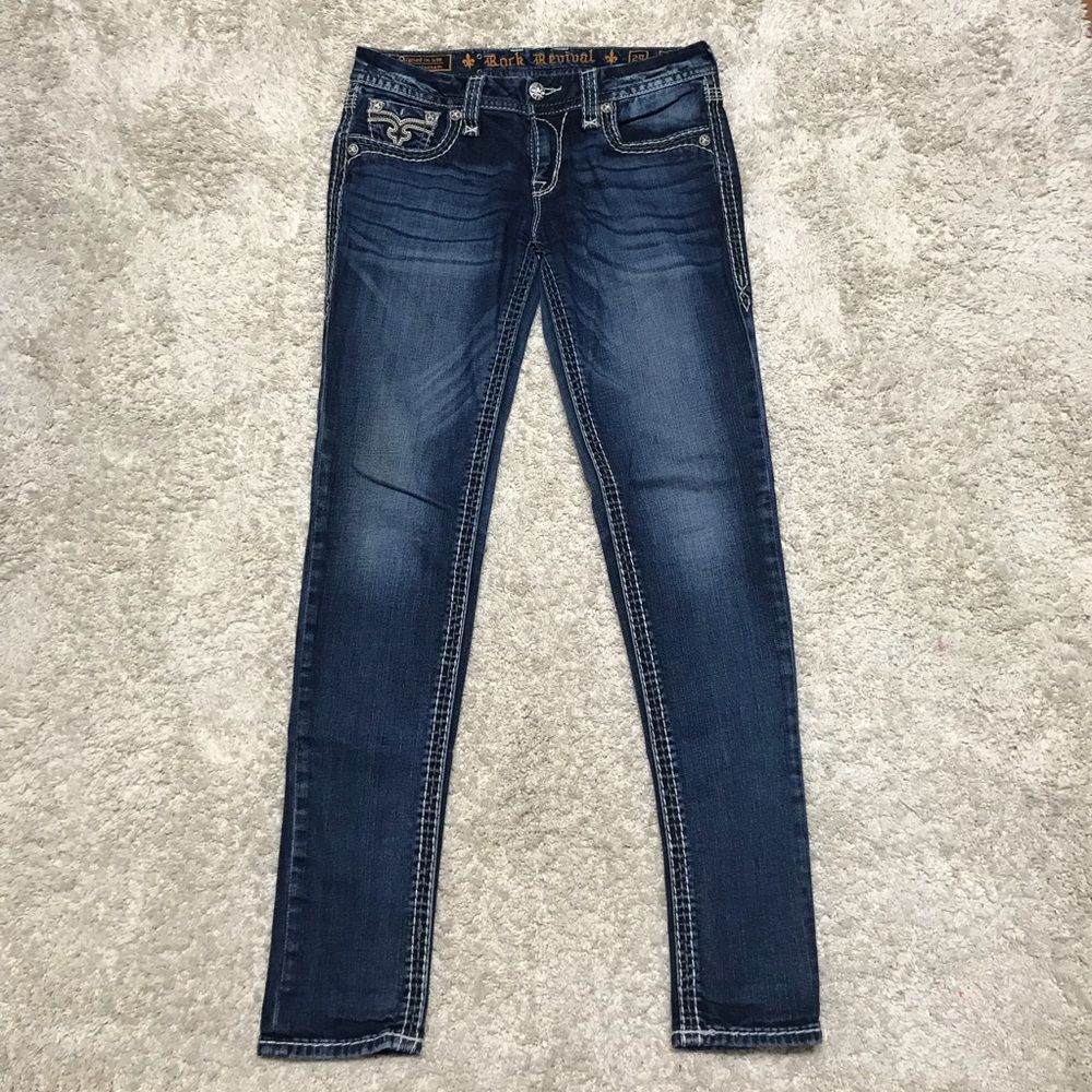 Rock Revival “Mattie” skinny jeans